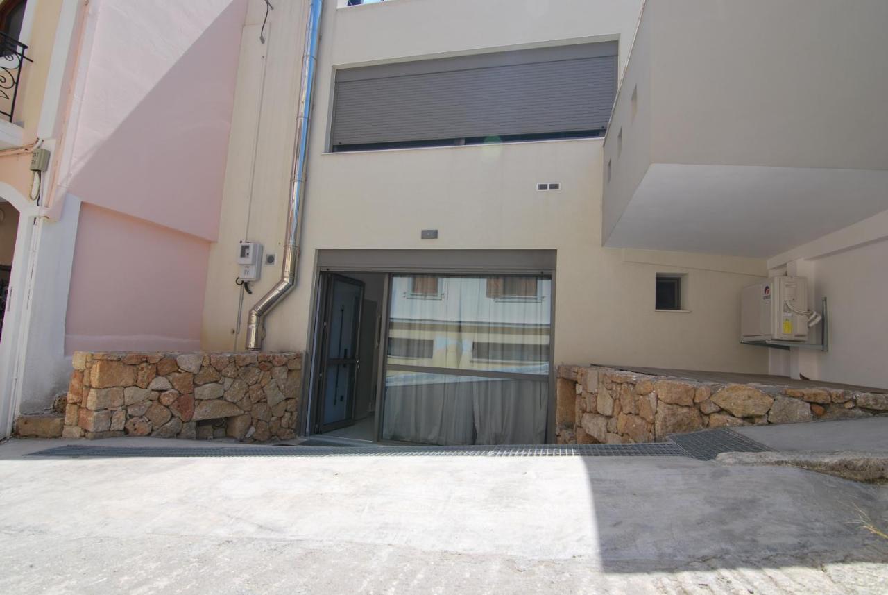 Brand New Cozy Basement Apartment Argostoli  Eksteriør billede